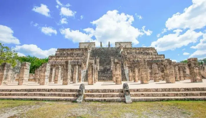 Wander The Chichen Itza Ruins